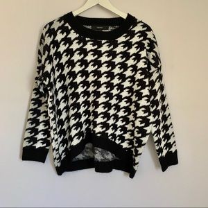 Black & White Houndstooth Print Sweater